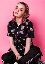 キャンディ ストリッパー×とんだ林蘭、“シュールなナース”をデザインしたTシャツや半袖シャツ｜写真8