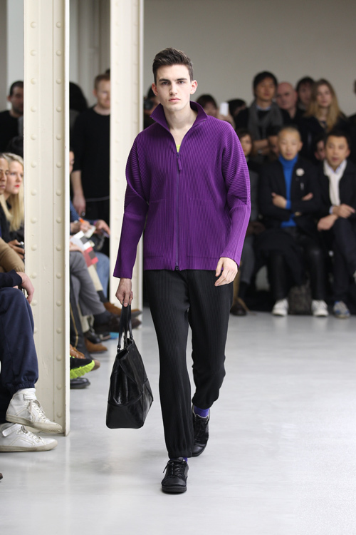 イッセイ ミヤケ メン(ISSEY MIYAKE MEN) 2012-13年秋冬 メンズコレクション  - 写真2