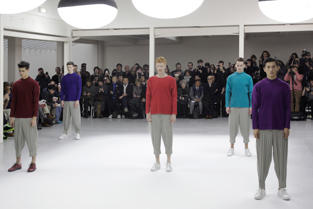 イッセイ ミヤケ メン(ISSEY MIYAKE MEN) 2012-13年秋冬 メンズコレクション  - 写真32