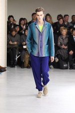 イッセイ ミヤケ メン 2012-13年秋冬コレクション - 日本の重ねの手法落とし込んだ、味わい深い服作り｜写真7