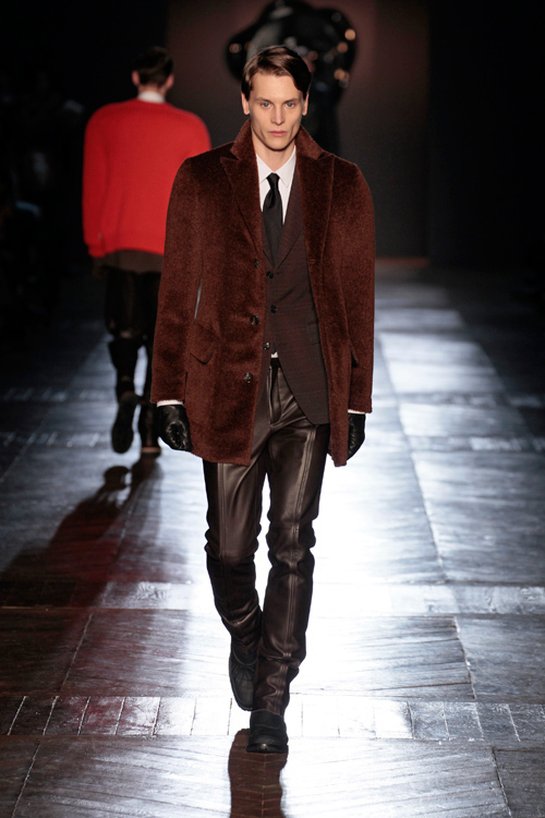 ヴィクター＆ロルフ(VIKTOR & ROLF) 2012-13年秋冬 メンズコレクション  - 写真13