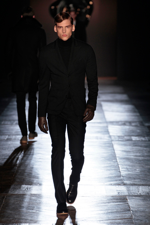ヴィクター＆ロルフ(VIKTOR & ROLF) 2012-13年秋冬 メンズコレクション  - 写真16