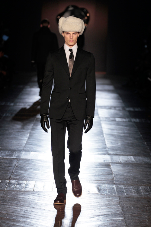 ヴィクター＆ロルフ(VIKTOR & ROLF) 2012-13年秋冬 メンズコレクション  - 写真18