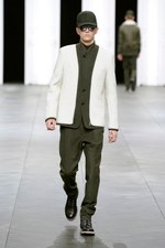 ディオールオム 2012-13年秋冬コレクション - ミリタリーとラグジュアリーのコラボレーション｜写真16