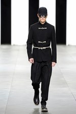 ディオールオム 2012-13年秋冬コレクション - ミリタリーとラグジュアリーのコラボレーション｜写真41