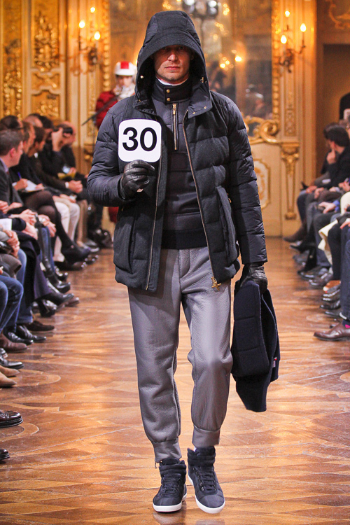 モンクレール ガム・ブルー(MONCLER GAMME BLEU) 2012-13年秋冬 メンズ 