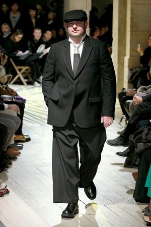 ヨウジヤマモト 2012-13年秋冬メンズコレクション - それぞれの道をゆく男達に贈るスタイル｜写真15