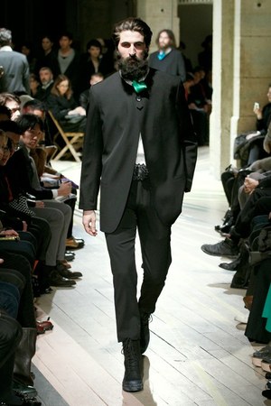ヨウジヤマモト 2012-13年秋冬メンズコレクション - それぞれの道をゆく男達に贈るスタイル｜写真27