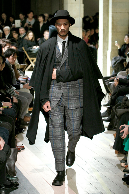 ヨウジヤマモト(Yohji Yamamoto) 2012-13年秋冬 メンズコレクション  - 写真4