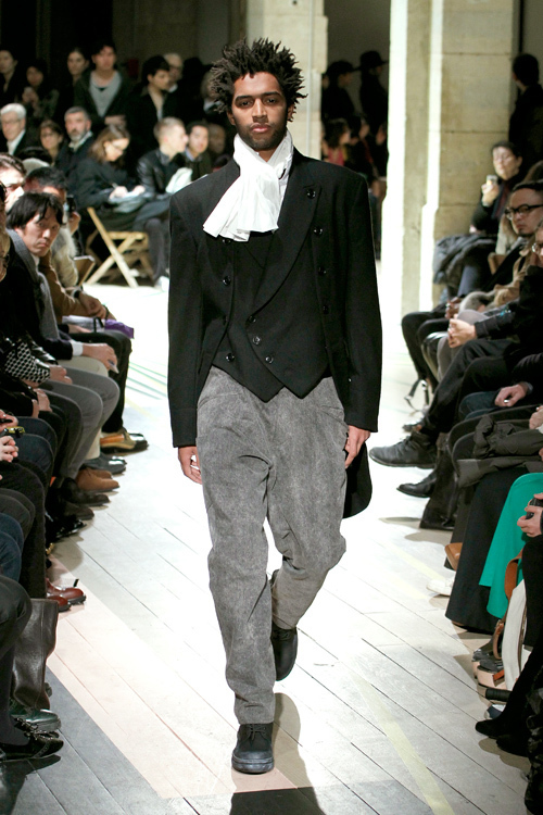 ヨウジヤマモト(Yohji Yamamoto) 2012-13年秋冬 メンズコレクション  - 写真14