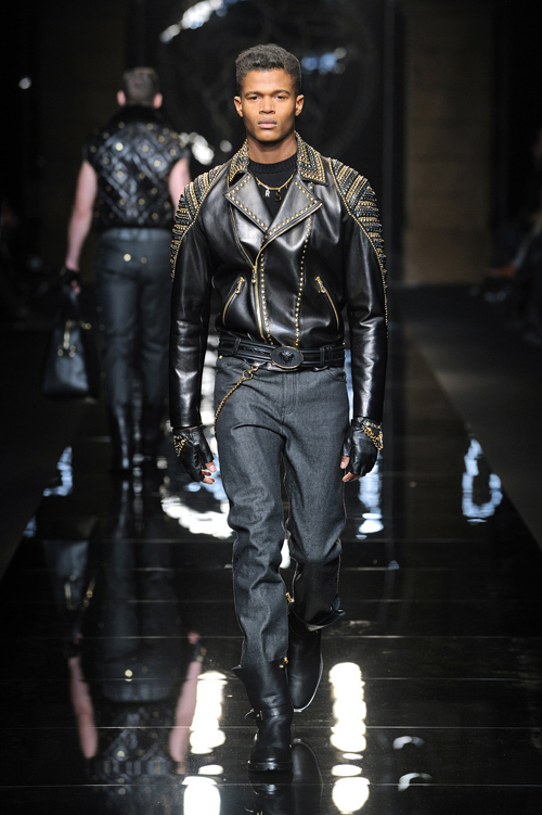 ヴェルサーチェ 2012-13年秋冬 <span>コレクション</span> - 写真39