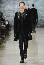 イヴ・サンローラン 2012-13年春夏メンズコレクション - メゾンの美学で表現する力強いラグジュアリー｜写真14