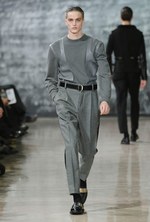 イヴ・サンローラン 2012-13年春夏メンズコレクション - メゾンの美学で表現する力強いラグジュアリー｜写真17