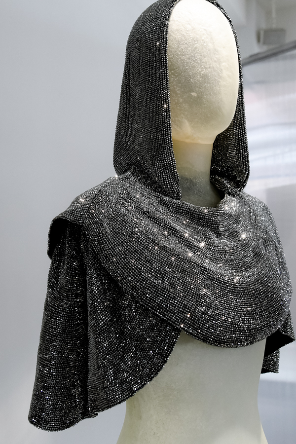 バーバリー ケープの展覧会が東京・表参道へ - ロンドンショーに登場 