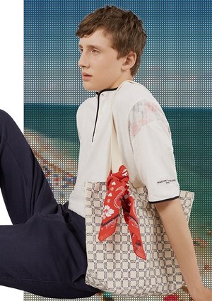 メゾン キツネ 2018年春夏メンズコレクション - 愛に溢れたロマンスの街で｜写真15