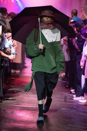 ラフ シモンズ2018年春夏コレクション - オリエンタルとトラッドで表現するストリートスタイル｜写真34