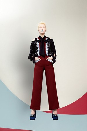 パメオ ポーズ 17年秋コレクション -三姉妹 ”かしまし娘”たちが魅せるフォールルック｜写真31