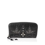 ジミー チュウより「黒レザー×星柄スタッズ」がパンクテイストな