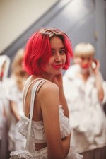 イクミの限定ショップが伊勢丹新宿店に、ポップで毒々しい17年秋冬ウェアを展開 - デザイナーの来場も｜写真1