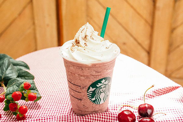 スタバの新作「チェリー＆チョコレート チップ フラペチーノ