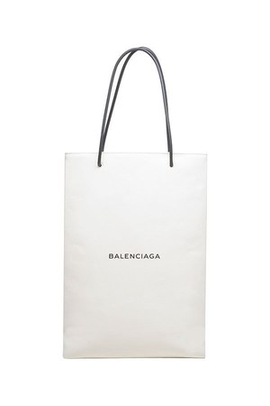 バレンシアガの新作ショッピングバッグ - まるで“紙袋”なレザートート 