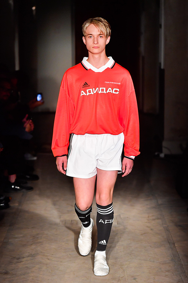 ゴーシャ ラブチンスキー(Gosha Rubchinskiy) 2018年春夏メンズコレクション  - 写真11