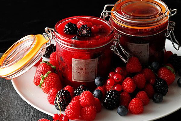 「赤いベリーのフルーツポンチ」