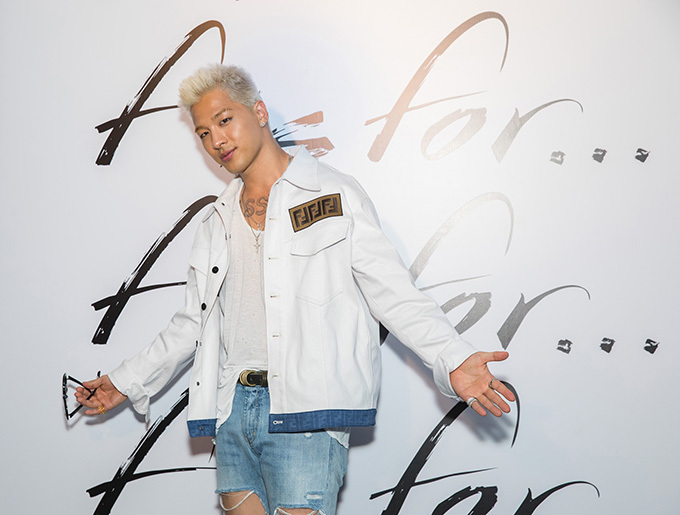 BIGBANGのSOL、フェンディ主催イベントで18年春夏メンズコレクションを着用 | 写真