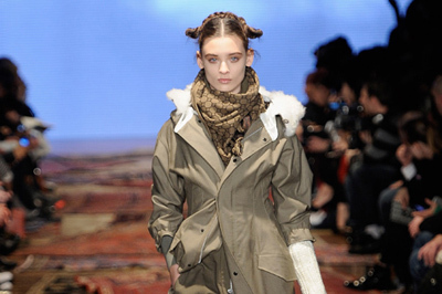 ワイスリー 2012-13年秋冬  ウィメンズ&メンズ コレクション