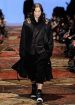 Y-3(ワイスリー) 2012-13年秋冬コレクション - 遊牧民からインスパイアされた伝統とモダニティの融合｜写真14