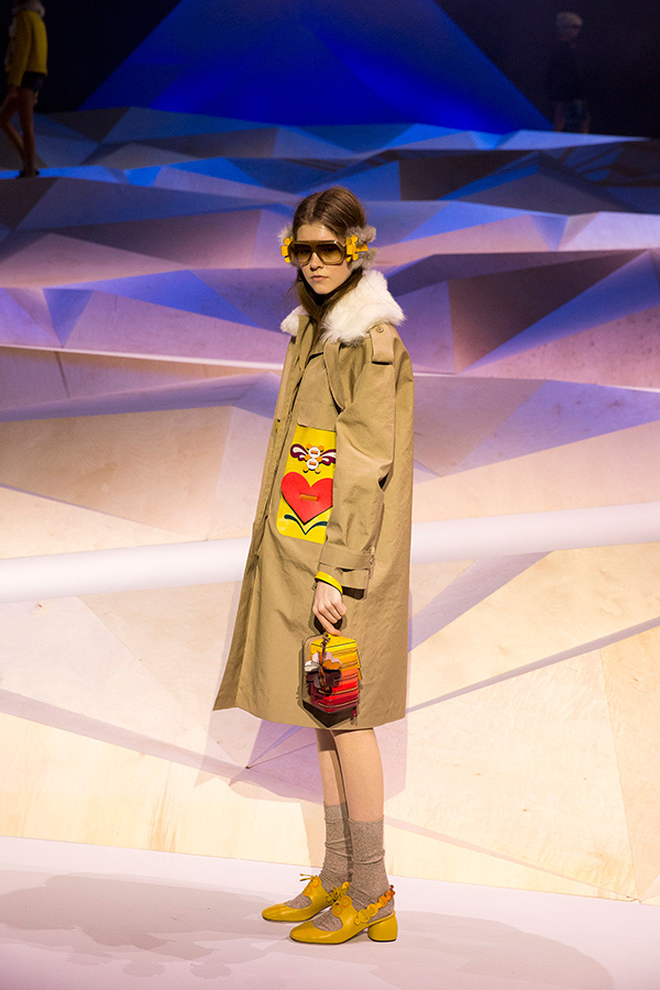 アニヤ・ハインドマーチ(ANYA HINDMARCH) 2017-18年秋冬ウィメンズコレクション  - 写真2