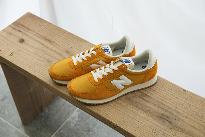 New balance u220 jaune sale