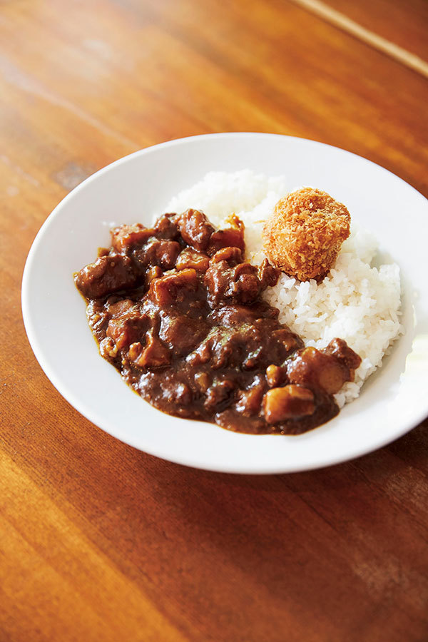 大阪・うめだ阪急で「カレーとカレーのためのうつわ展」関西初含む10メニューとカレー皿6,000点｜写真3