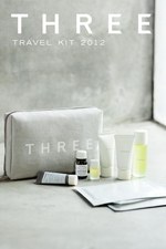 旅先でディープなお手入れが楽しめるTHREE トラベルキットが数量限定で発売｜写真1