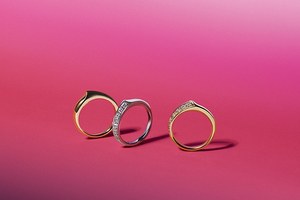 スタージュエリー秋の新作 - ”願い叶う”ピンキーリングや夕陽の輝きを閉じ込めたカラーストーンピアス|写真3