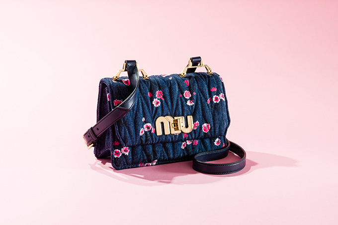 定価23万　ミュウミュウ    miu miu  デニム　バッグ