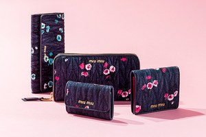 ミュウミュウ、日本限定花柄デニムバッグや小物を先行販売 - 阪急 