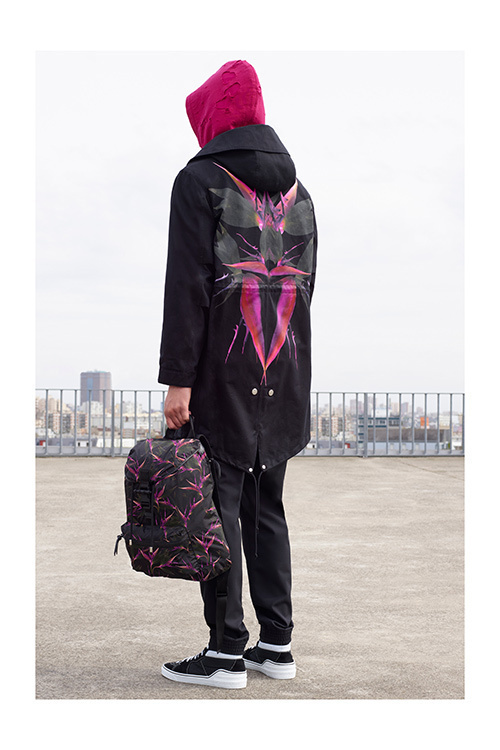 正規 GIVENCHY ジバンシィ 惚れ込ん ジバンシー 極楽鳥花 レギンス