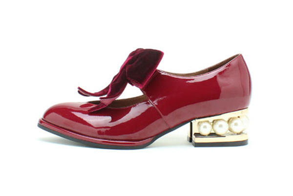 ジェフリーキャンベルの「パールヒール」新作シューズ - 気分華やぐベルベットリボン＆エナメル