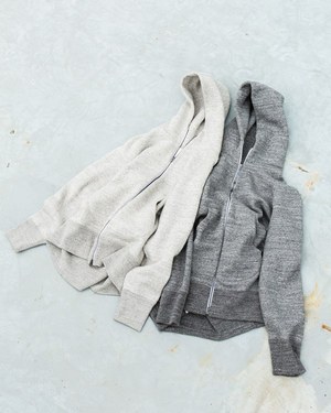 カーリー から カットソー素材の定番セットアップやパーカ 17年秋冬シーズンより ファッションプレス カーリー から カットソー素材の定番セットアップやパーカ 17年秋冬シーズンより ファッションプレス
