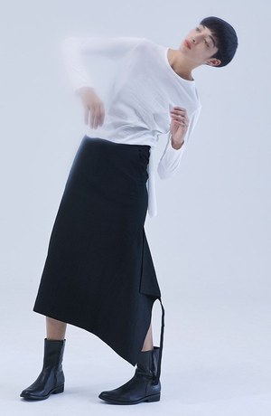 ラグネ キカス フォー ヨウジヤマモト(RAGNE KIKAS for YOHJI YAMAMOTO) 2017-18年秋冬ウィメンズコレクション  - 写真12