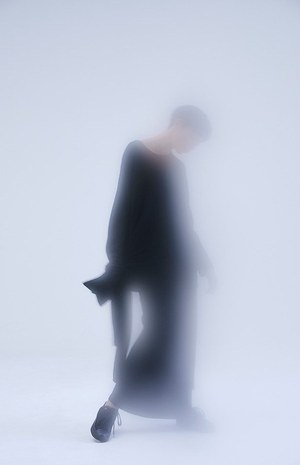 ラグネ キカス フォー ヨウジヤマモト(RAGNE KIKAS for YOHJI YAMAMOTO) 2017-18年秋冬ウィメンズコレクション  - 写真15