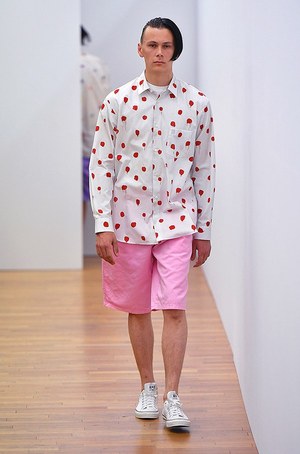 コム デ ギャルソン・シャツ 2018年春夏コレクション - 緻密なパズルの完成形｜写真11