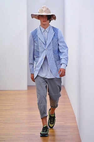 コム デ ギャルソン・シャツ 2018年春夏コレクション - 緻密なパズルの完成形｜写真14