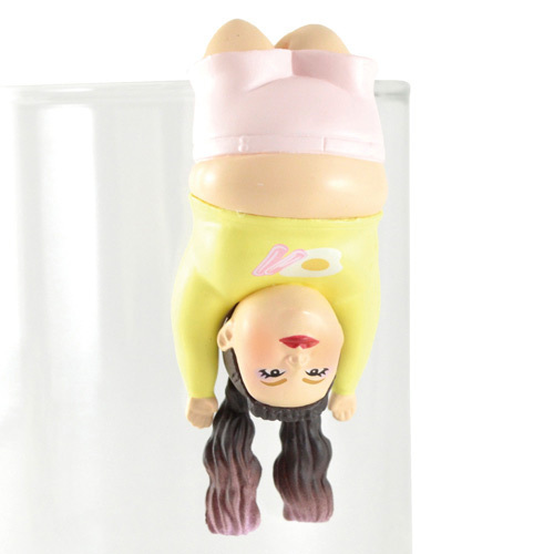 渡辺直美が”コップのフチ”フィギュアになって登場｜写真4