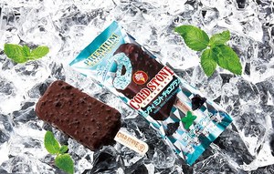 コールド・ストーンのアイスバー「ミンティ ミント チョコクランチ」全国のセブン‐イレブン発売｜写真1
