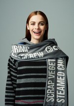 キューン(CUNE) クズ野菜と死んだ甘海老の蒸鶏 ステンレス製のネジを添えて｜写真6