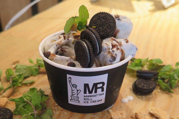 「マンハッタンロールアイスクリーム」