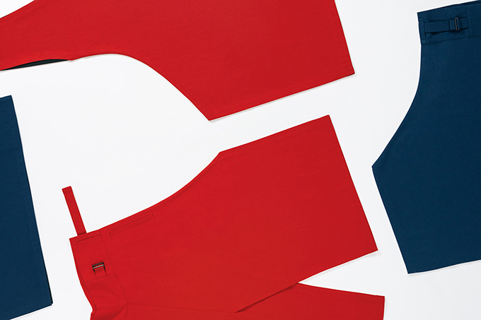 「132 5. ISSEY MIYAKE」より「FLAT WOOL」、平面の布から新しい造形美