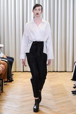 ヤストシ エズミ 2018年春夏コレクション - コラージュに込めた想い｜写真39